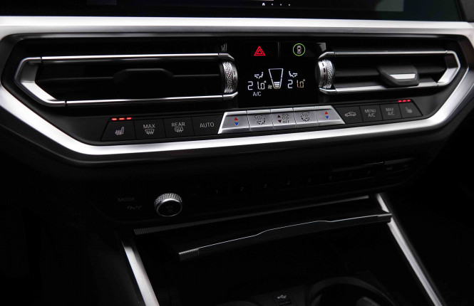 BMW_BMW_3_2550266_17.jpg
