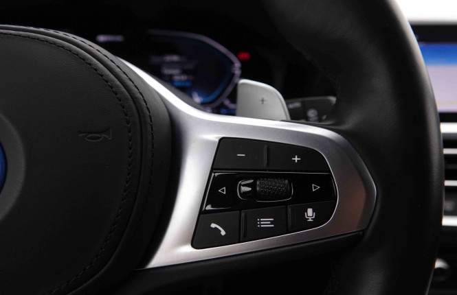 BMW_BMW_3_2550266_23.jpg