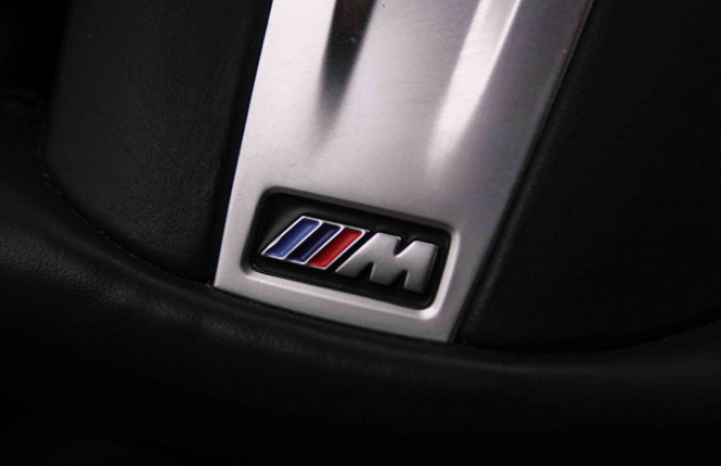 BMW_BMW_3_2550266_24.jpg