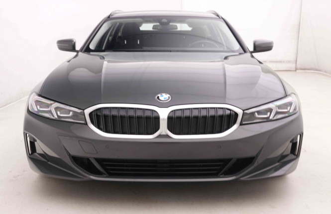 BMW_BMW_3_2550829_26.jpg BMW_BMW_3_2550829_26.jpg