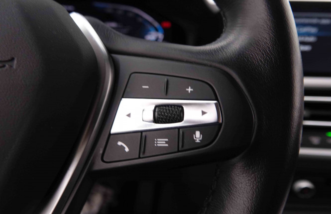 BMW_BMW_3_2550882_21.jpg BMW_BMW_3_2550882_21.jpg