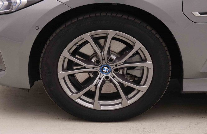 BMW_BMW_3_2550902_23.jpg