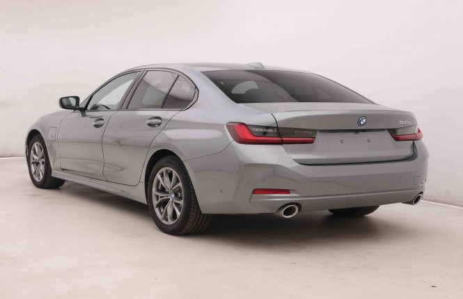 BMW_BMW_3_2550902_28.jpg