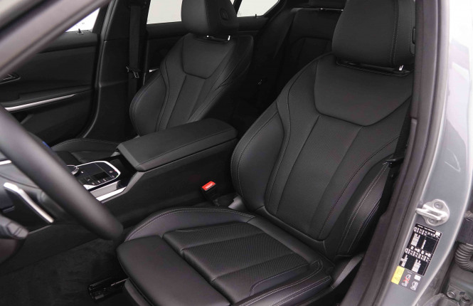 BMW_BMW_3_2550902_6.jpg