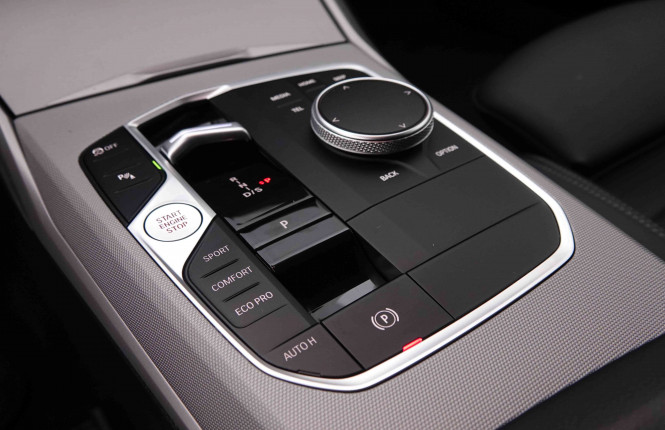 BMW_BMW_3_2550910_72.jpg BMW_BMW_3_2550910_72.jpg