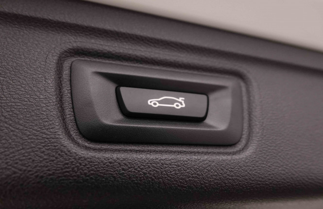 BMW_BMW_3_2551091_6.jpg BMW_BMW_3_2551091_6.jpg