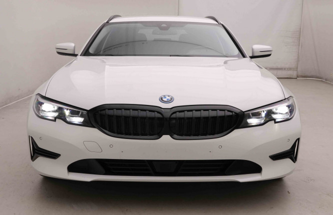 BMW_BMW_3_2551224_27.jpg BMW_BMW_3_2551224_27.jpg