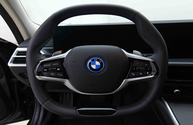 BMW_BMW_3_2654938_10.jpg