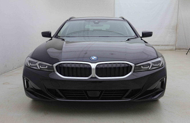 BMW_BMW_3_2654938_28.jpg