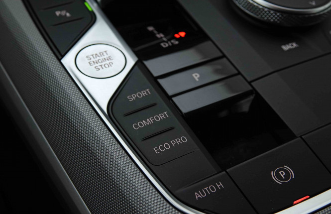 BMW_BMW_3_2654939_15.jpg