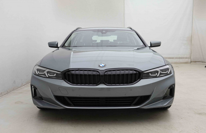 BMW_BMW_3_2654939_28.jpg