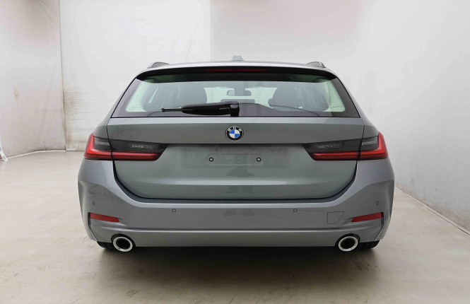 BMW_BMW_3_2654939_31.jpg