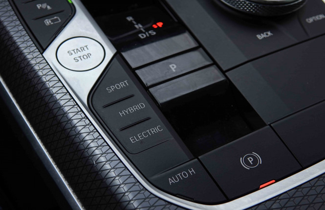 BMW_BMW_3_2655008_16.jpg