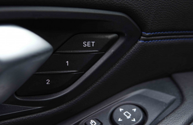 BMW_BMW_3_2655008_24.jpg