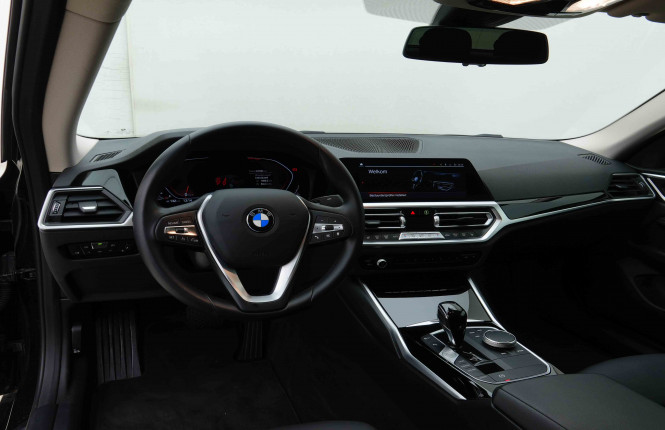 BMW_BMW_4_2654027_8.jpg