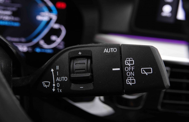 BMW_BMW_5_2548309_22.jpg