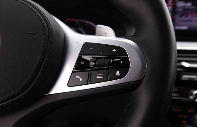 BMW_BMW_5_2550126_21.jpg BMW_BMW_5_2550126_21.jpg