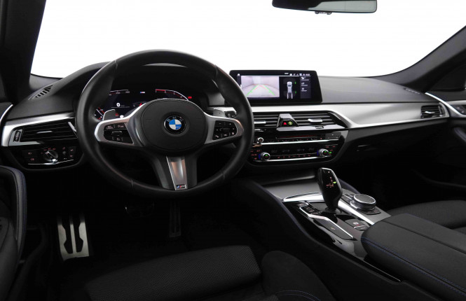 BMW_BMW_5_2550126_8.jpg BMW_BMW_5_2550126_8.jpg