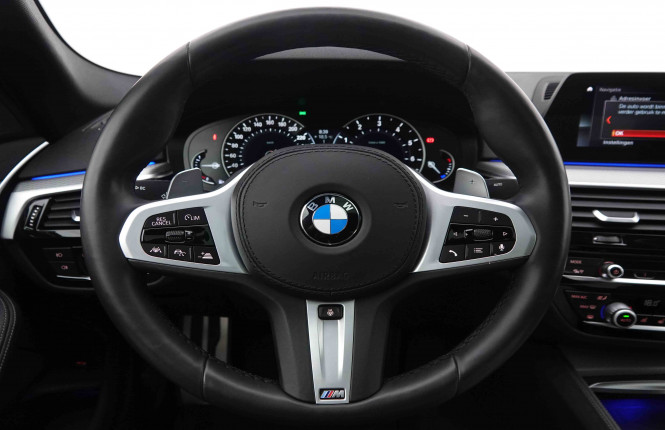 BMW_BMW_5_2550293_10.jpg