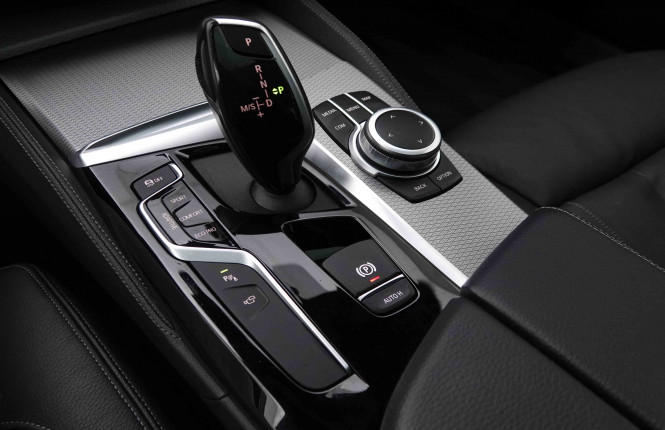 BMW_BMW_5_2550293_18.jpg