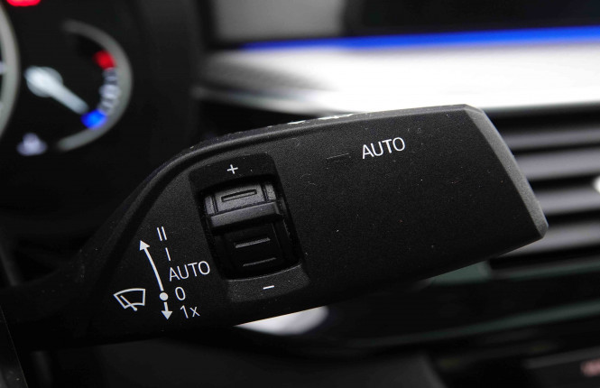 BMW_BMW_5_2550293_21.jpg