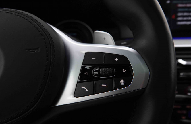 BMW_BMW_5_2550293_23.jpg