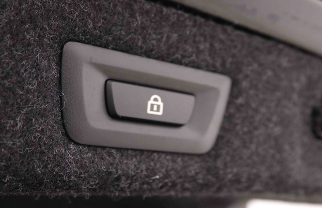 BMW_BMW_5_2550293_6.jpg