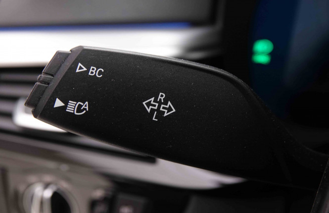 BMW_BMW_5_2550300_19.jpg BMW_BMW_5_2550300_19.jpg