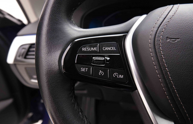 BMW_BMW_5_2550300_21.jpg BMW_BMW_5_2550300_21.jpg