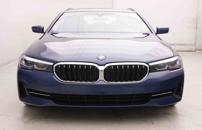 BMW_BMW_5_2550300_27.jpg BMW_BMW_5_2550300_27.jpg