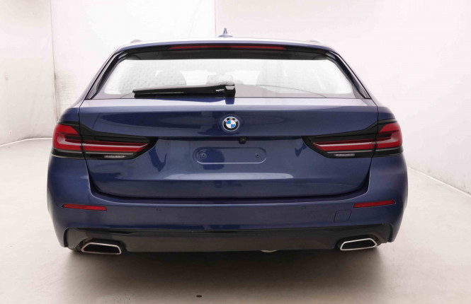 BMW_BMW_5_2550300_30.jpg BMW_BMW_5_2550300_30.jpg