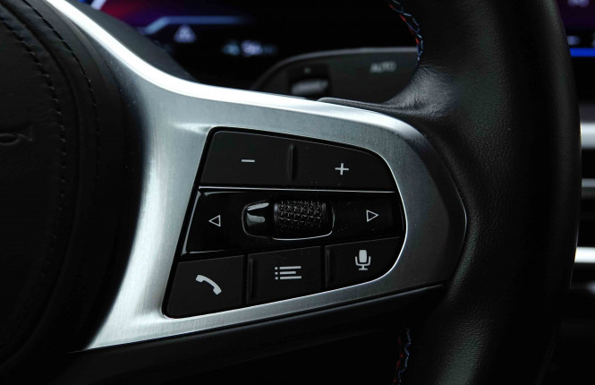 BMW_BMW_I4_2654911_21.jpg BMW_BMW_I4_2654911_21.jpg