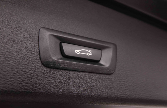 BMW_BMW_X1_2550244_6.jpg BMW_BMW_X1_2550244_6.jpg