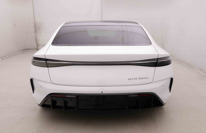 BYD_BYD_SEAL_2551019_30.jpg BYD_BYD_SEAL_2551019_30.jpg