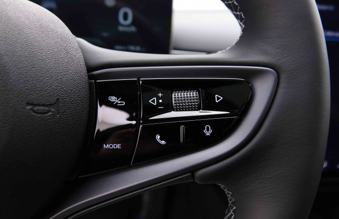 BYD_BYD_SEAL_2551020_21.jpg BYD_BYD_SEAL_2551020_21.jpg