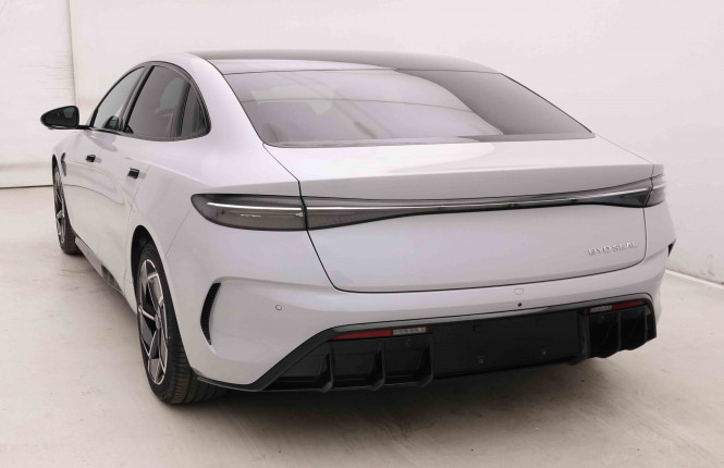 BYD_BYD_SEAL_2551030_29.jpg BYD_BYD_SEAL_2551030_29.jpg