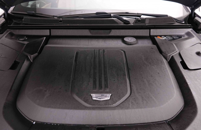 CADILLAC_CADILLAC_LYRIC_2653047_27.jpg