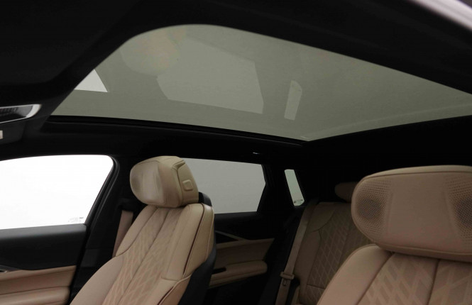 CADILLAC_CADILLAC_LYRIC_2653047_9.jpg
