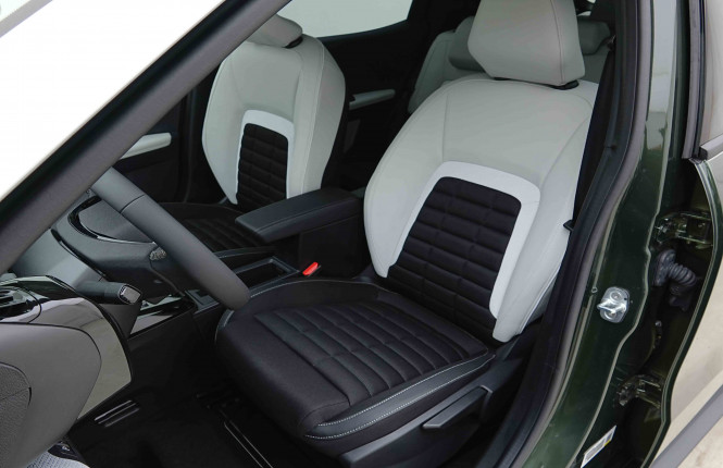 CITROEN_CITROEN_C3AIRCROSS_2654920_7.jpg CITROEN_CITROEN_C3AIRCROSS_2654920_7.jpg