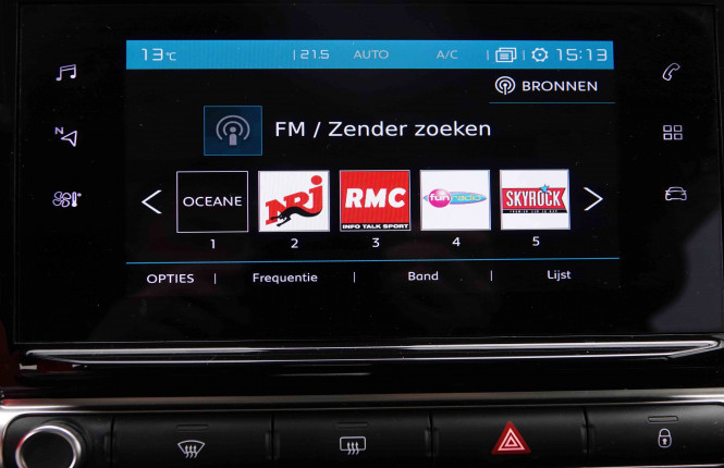 CITROEN_CITROEN_C3_2551055_10.jpg CITROEN_CITROEN_C3_2551055_10.jpg