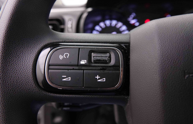 CITROEN_CITROEN_C3_2551360_16.jpg CITROEN_CITROEN_C3_2551360_16.jpg