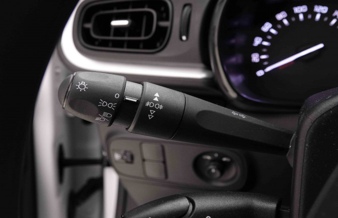 CITROEN_CITROEN_C3_2652985_15.jpg CITROEN_CITROEN_C3_2652985_15.jpg