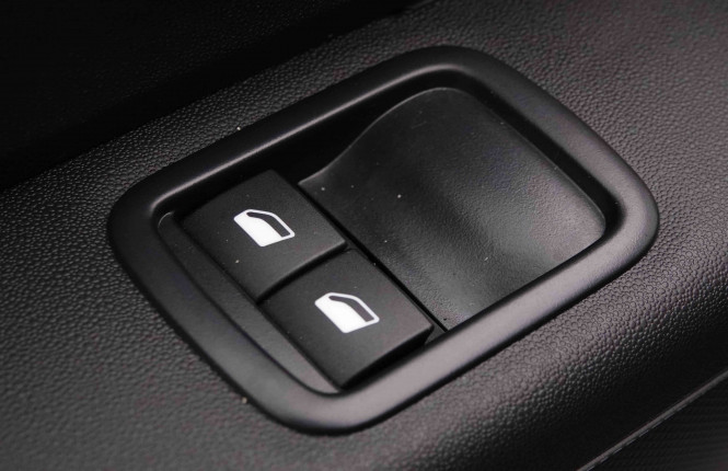 CITROEN_CITROEN_C3_2652985_20.jpg CITROEN_CITROEN_C3_2652985_20.jpg