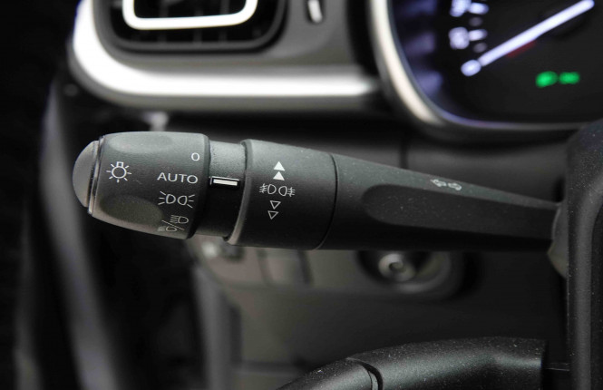 CITROEN_CITROEN_C3_2653474_15.jpg CITROEN_CITROEN_C3_2653474_15.jpg