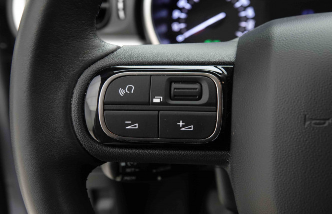 CITROEN_CITROEN_C3_2653474_18.jpg CITROEN_CITROEN_C3_2653474_18.jpg
