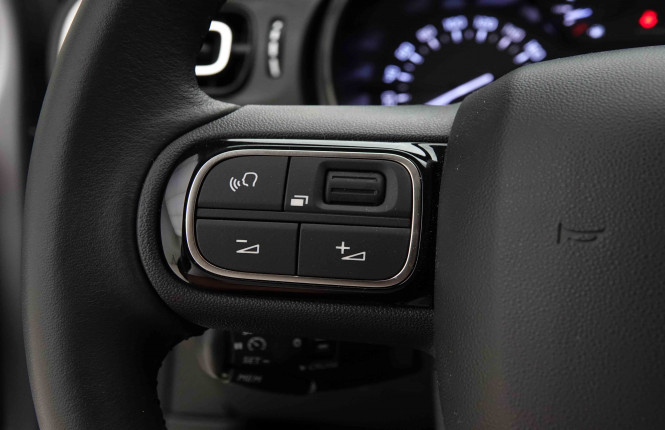 CITROEN_CITROEN_C3_2654523_17.jpg CITROEN_CITROEN_C3_2654523_17.jpg