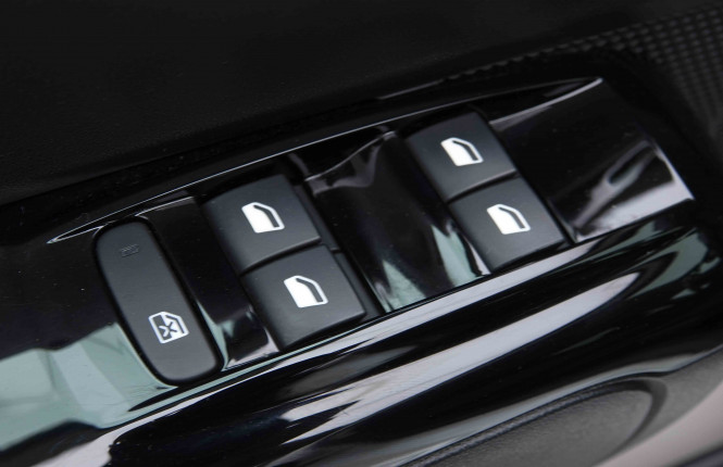 CITROEN_CITROEN_C3_2654602_21.jpg CITROEN_CITROEN_C3_2654602_21.jpg