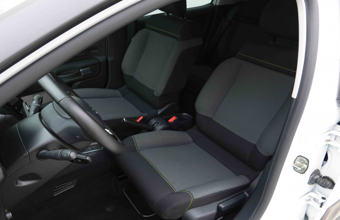 CITROEN_CITROEN_C3_2654602_6.jpg CITROEN_CITROEN_C3_2654602_6.jpg
