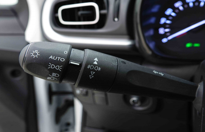 CITROEN_CITROEN_C3_2654603_14.jpg CITROEN_CITROEN_C3_2654603_14.jpg