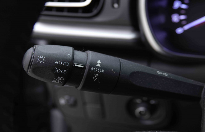 CITROEN_CITROEN_C3_2654942_15.jpg CITROEN_CITROEN_C3_2654942_15.jpg